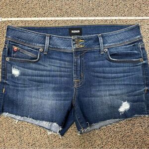 HUDSON Croxley Mid-Rise Denim Raw Hem Short Size 28